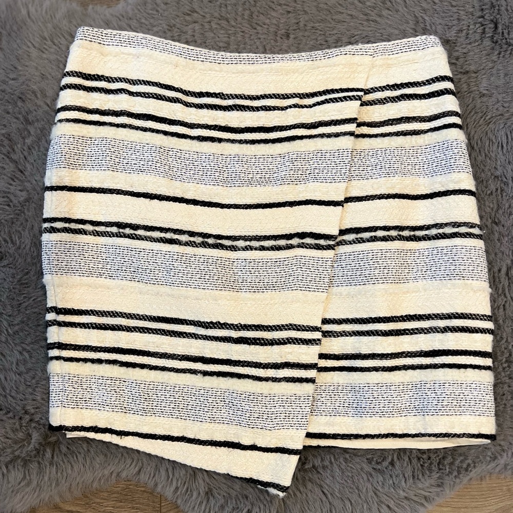 H&M Short skirt